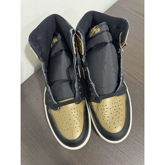 Nike Air Jordan 1 High OG Black 10 Metallic Gold DZ5485-071 Men’s Shoes NEW - Picture 7 of 9